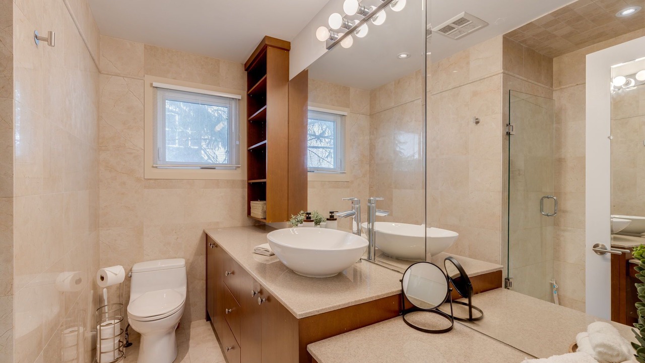Photo of Bathroom in King City