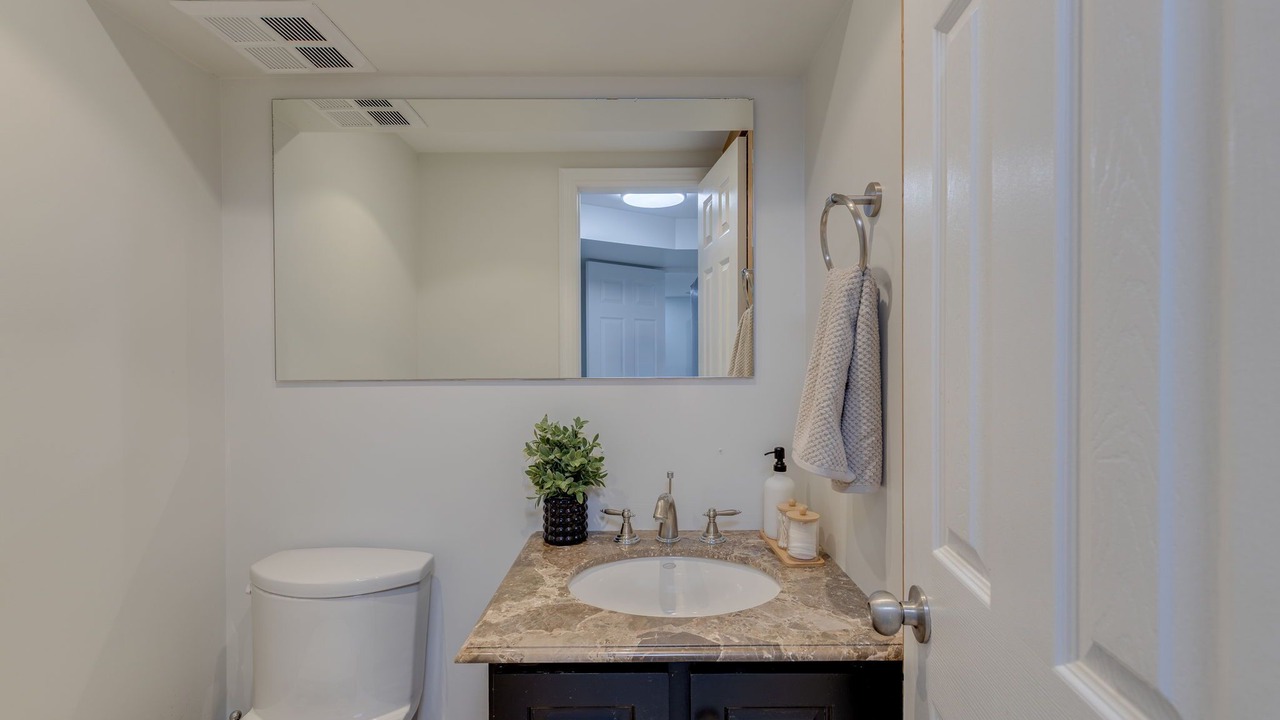 Photo of Bathroom in King City