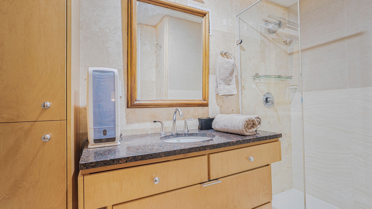 Photo of Bathroom in Scugog