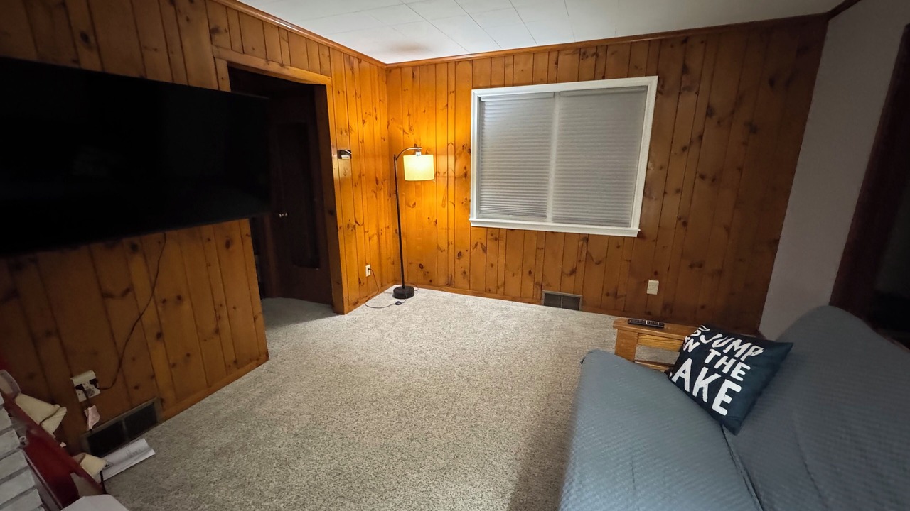 Photo of Livingroom in Lindstrom