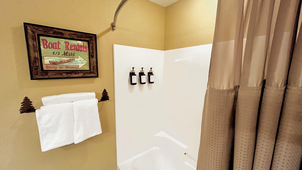 Photo of Bathroom in Two Harbors