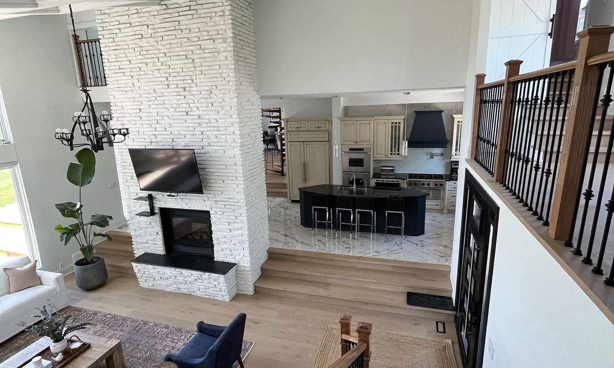 Photo of Livingroom in Bradford West Gwillimbury