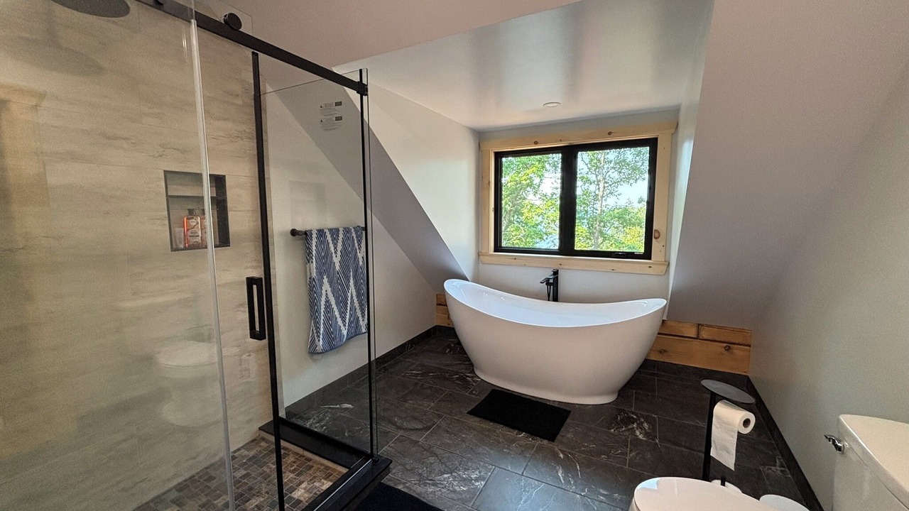 Photo of Bathroom in Central Frontenac