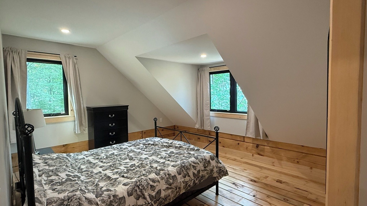Photo of Bedroom in Central Frontenac