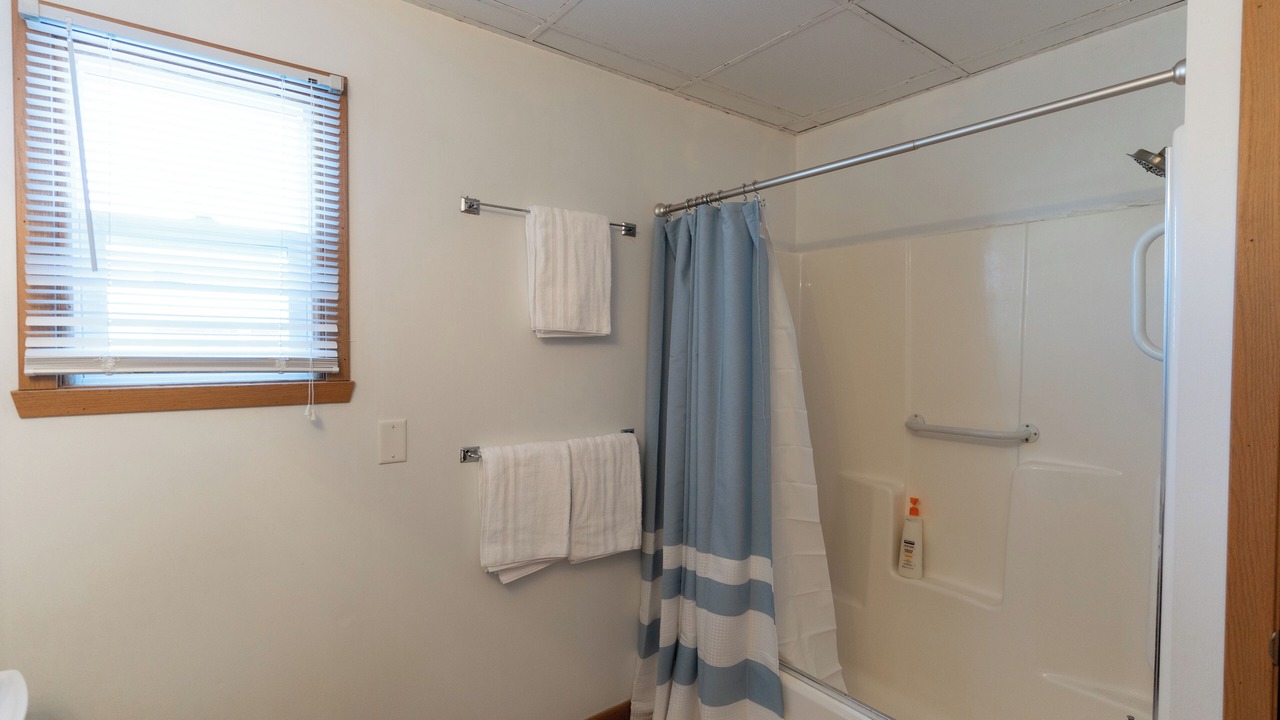 Photo of Bathroom in Detroit Lakes