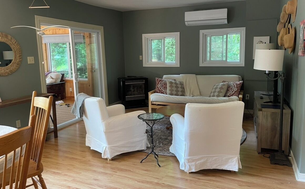 Photo of Livingroom in Tiny