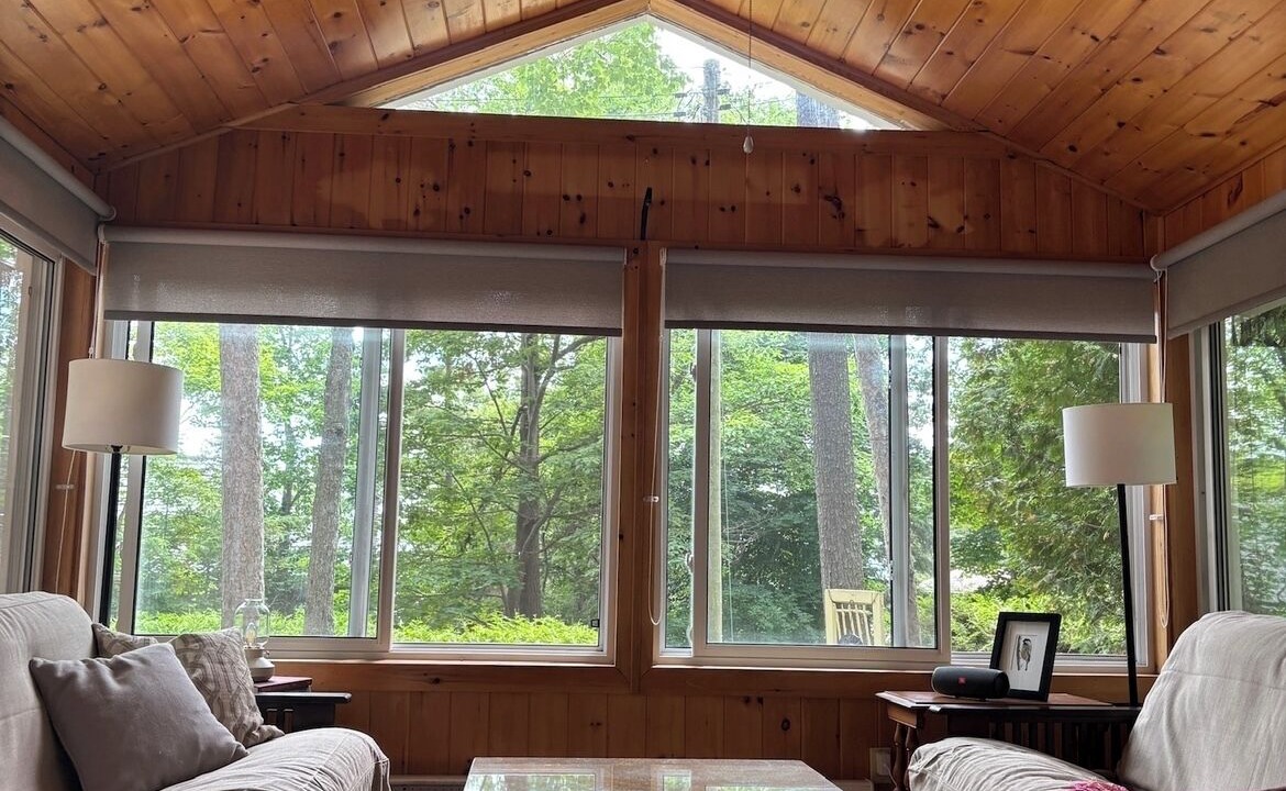 Photo of Livingroom in Tiny