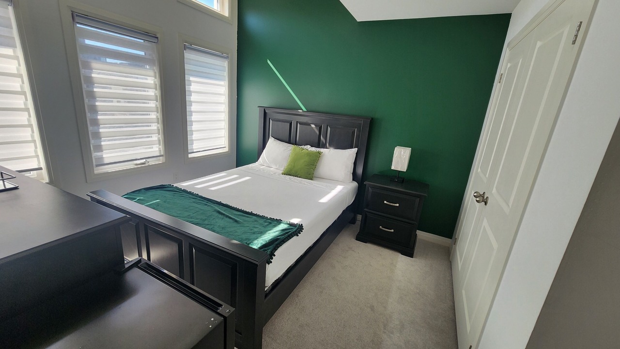 Photo of Bedroom in Bowmanville