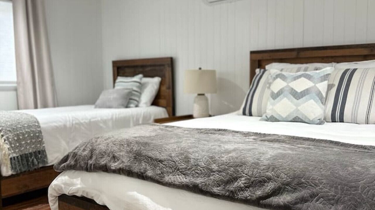 Photo of Bedroom in Gravenhurst