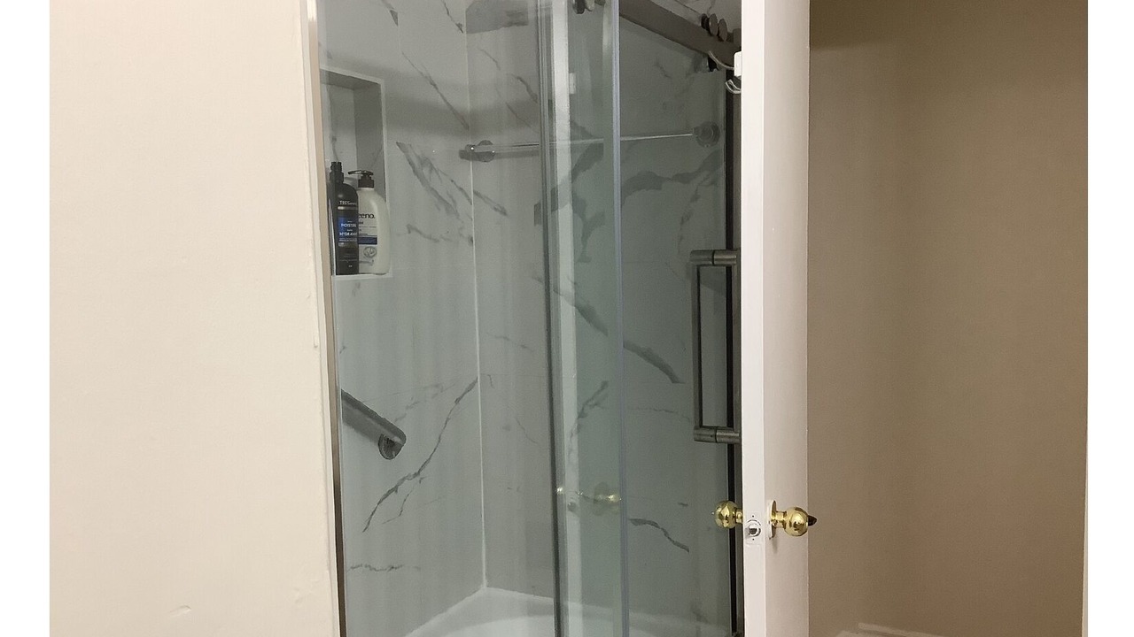 Photo of Bathroom in Rathwood
