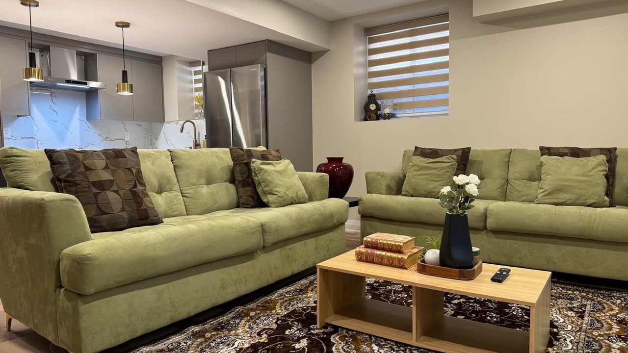 Photo of Livingroom in Richmond Hill