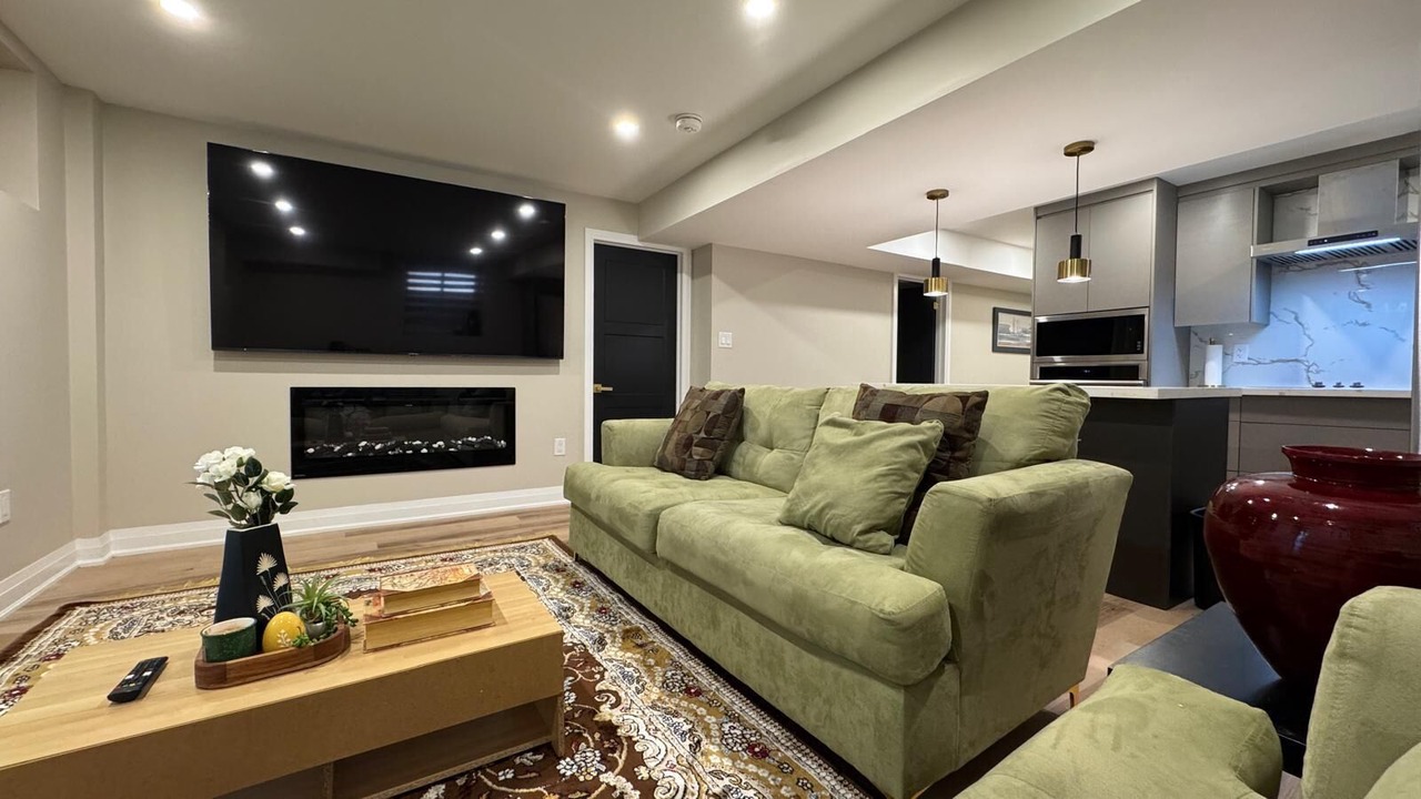 Photo of Livingroom in Richmond Hill