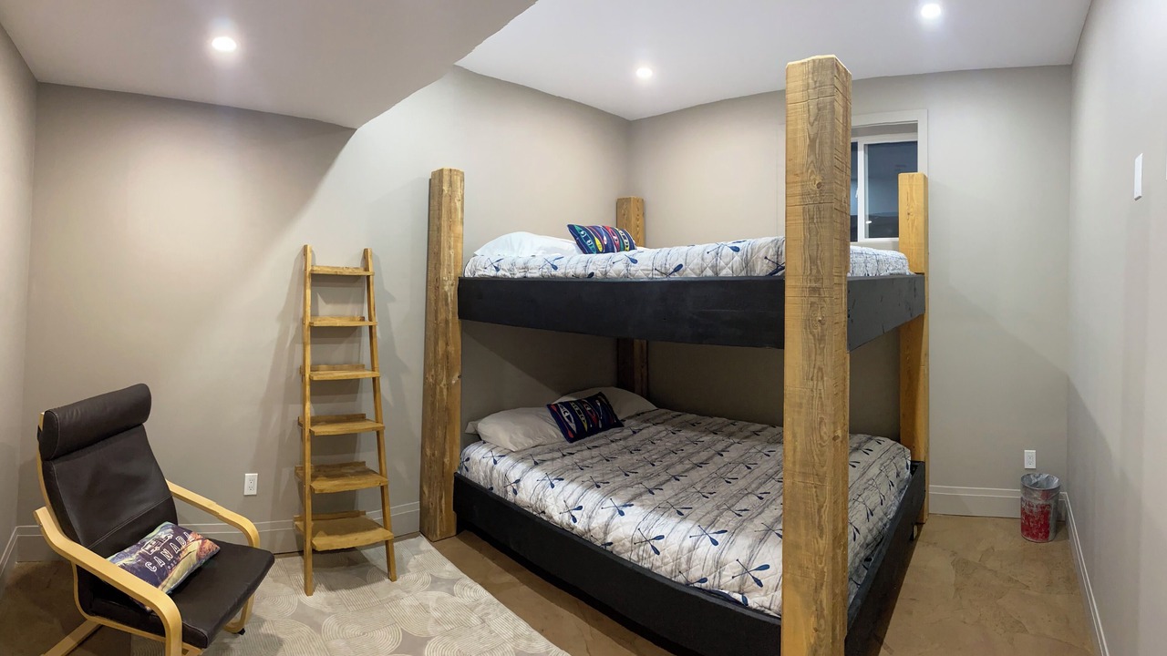 Photo of Bedroom in Unorganized Centre Parry Sound