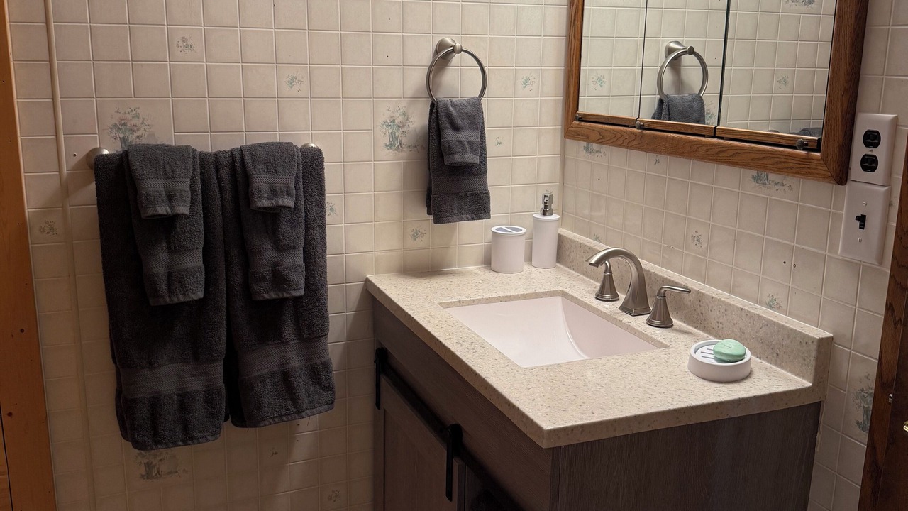 Photo of Bathroom in Hackensack