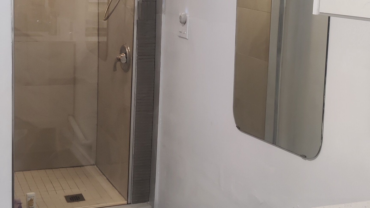 Photo of Bathroom in Waubaushene