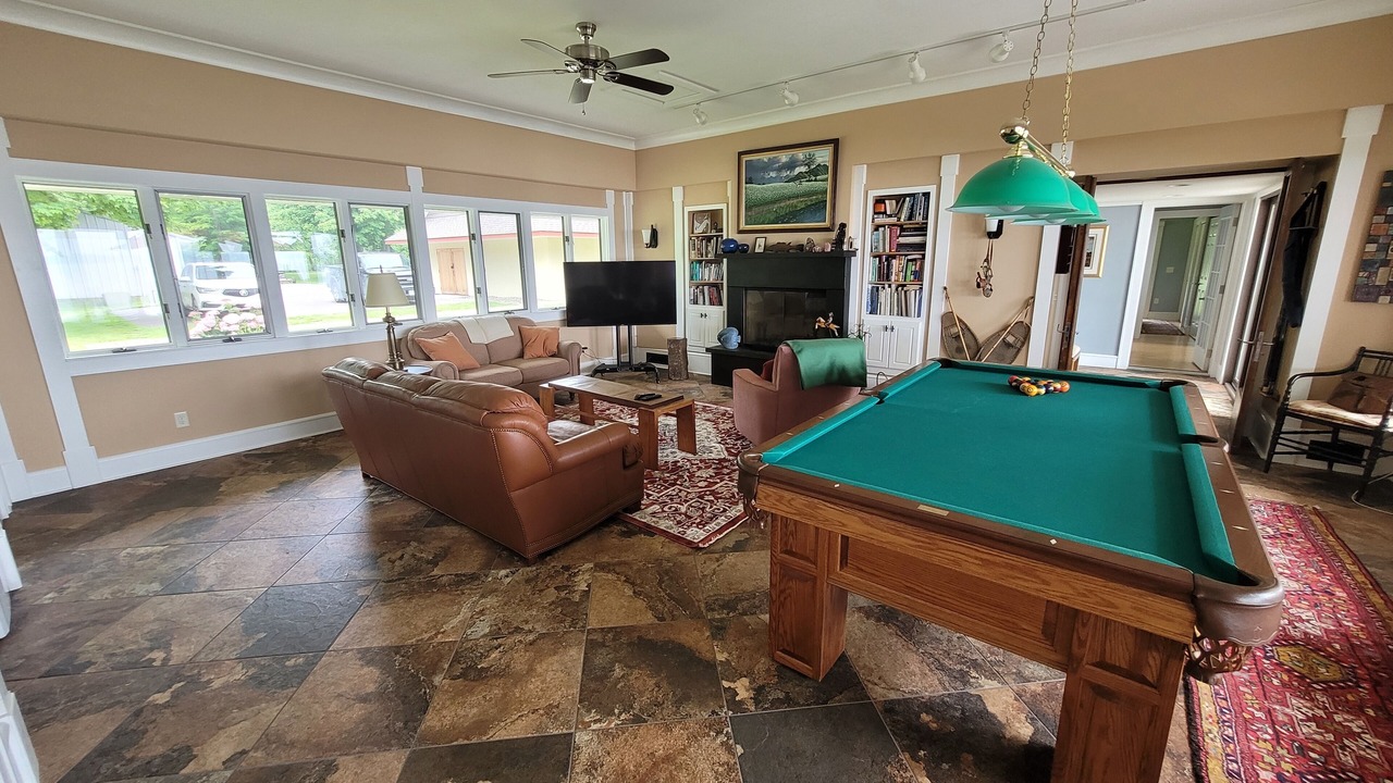 Photo of Livingroom in Indian Shores