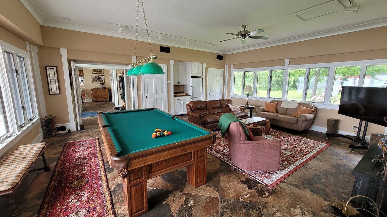 Photo of Livingroom in Indian Shores