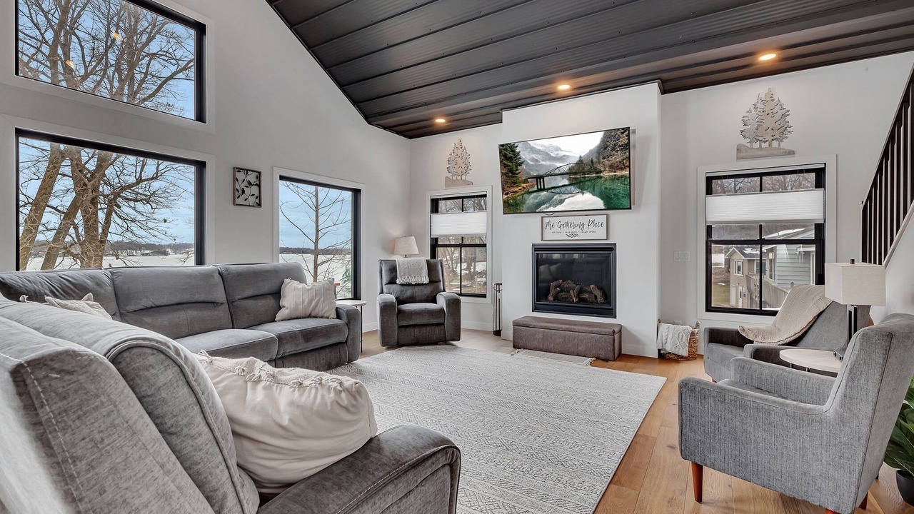 Photo of Livingroom in Spicer