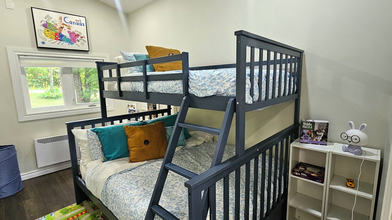 Photo of Bedroom in Washago