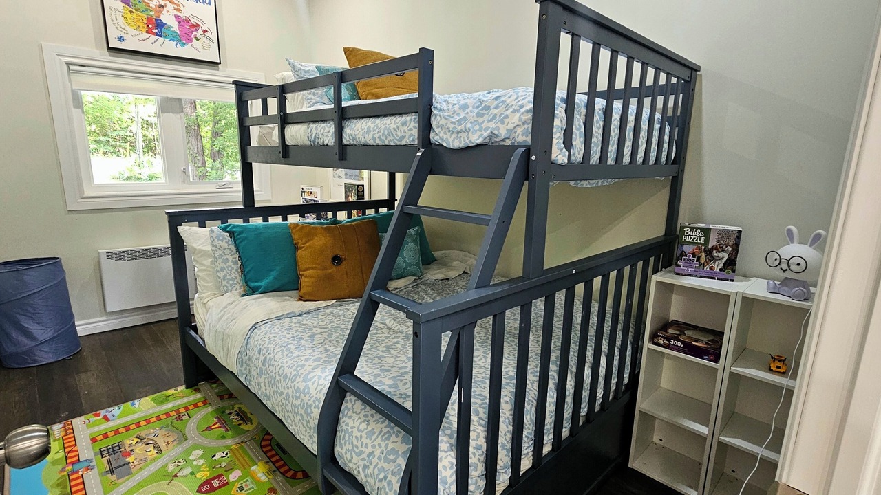 Photo of Bedroom in Washago
