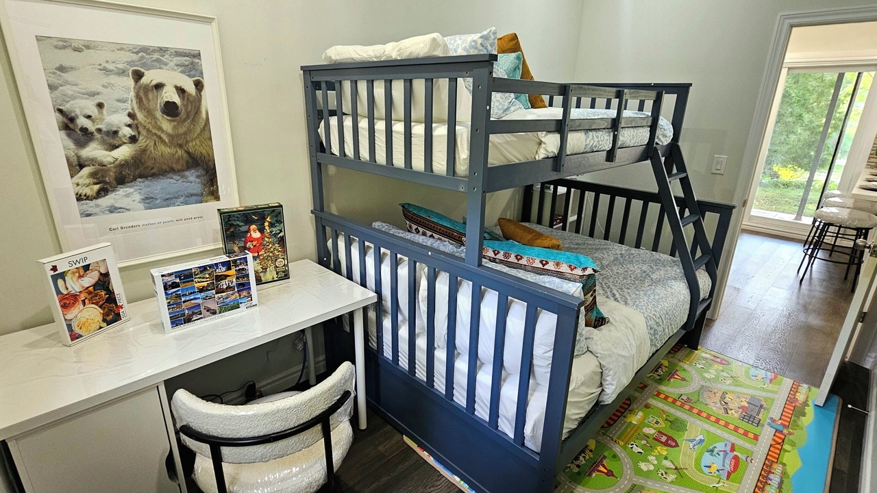 Photo of Bedroom in Washago