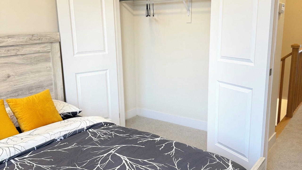 Photo of Bedroom in Oakville