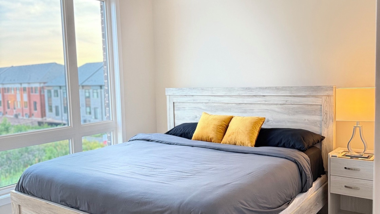 Photo of Bedroom in Oakville