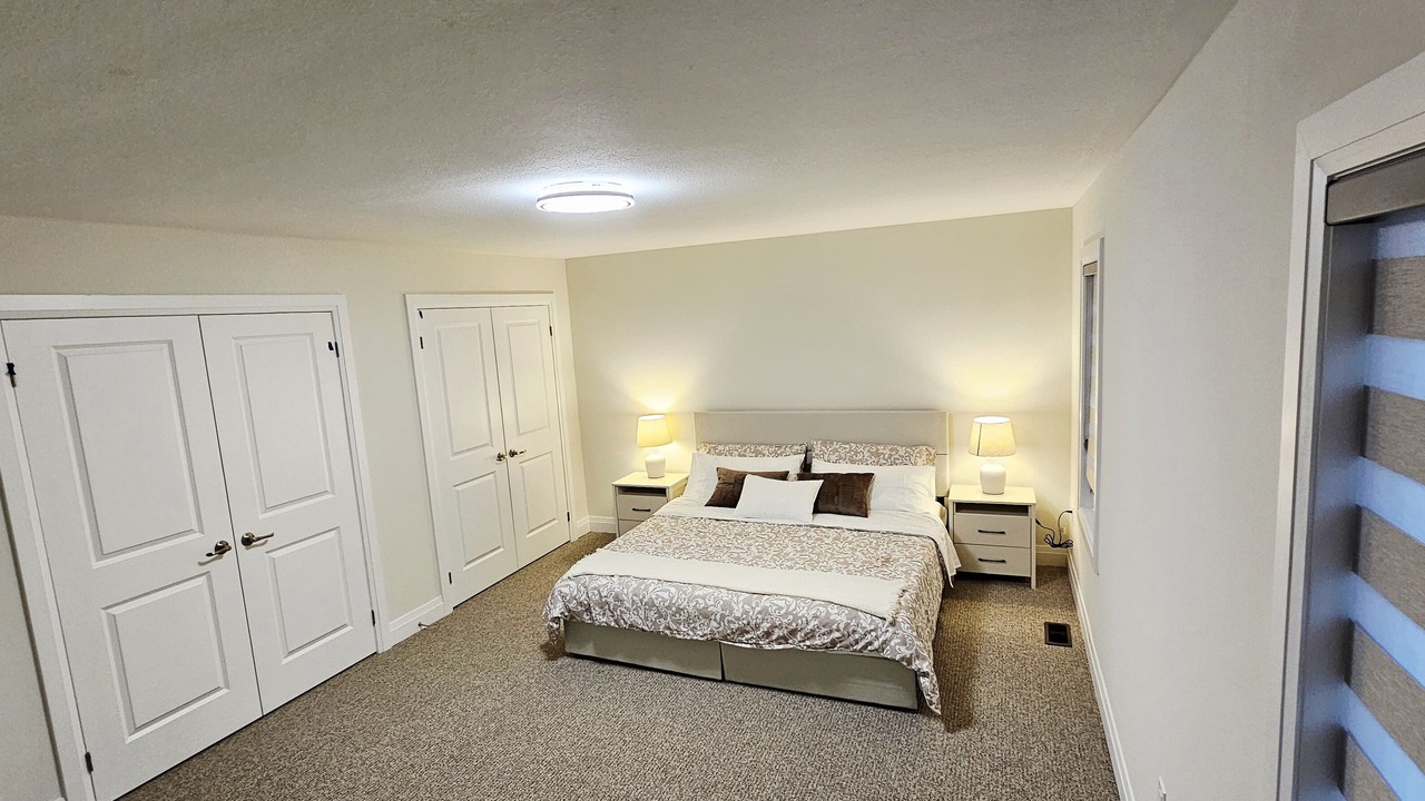 Photo of Bedroom in Gravenhurst