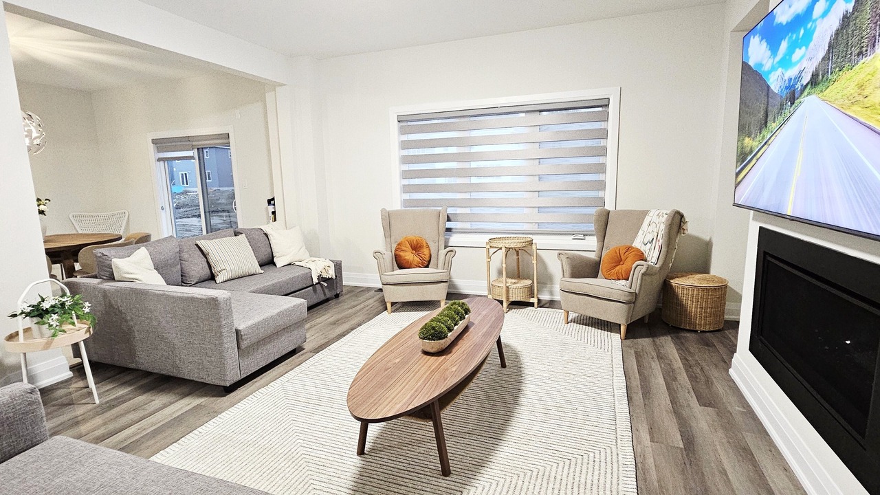 Photo of Livingroom in Gravenhurst