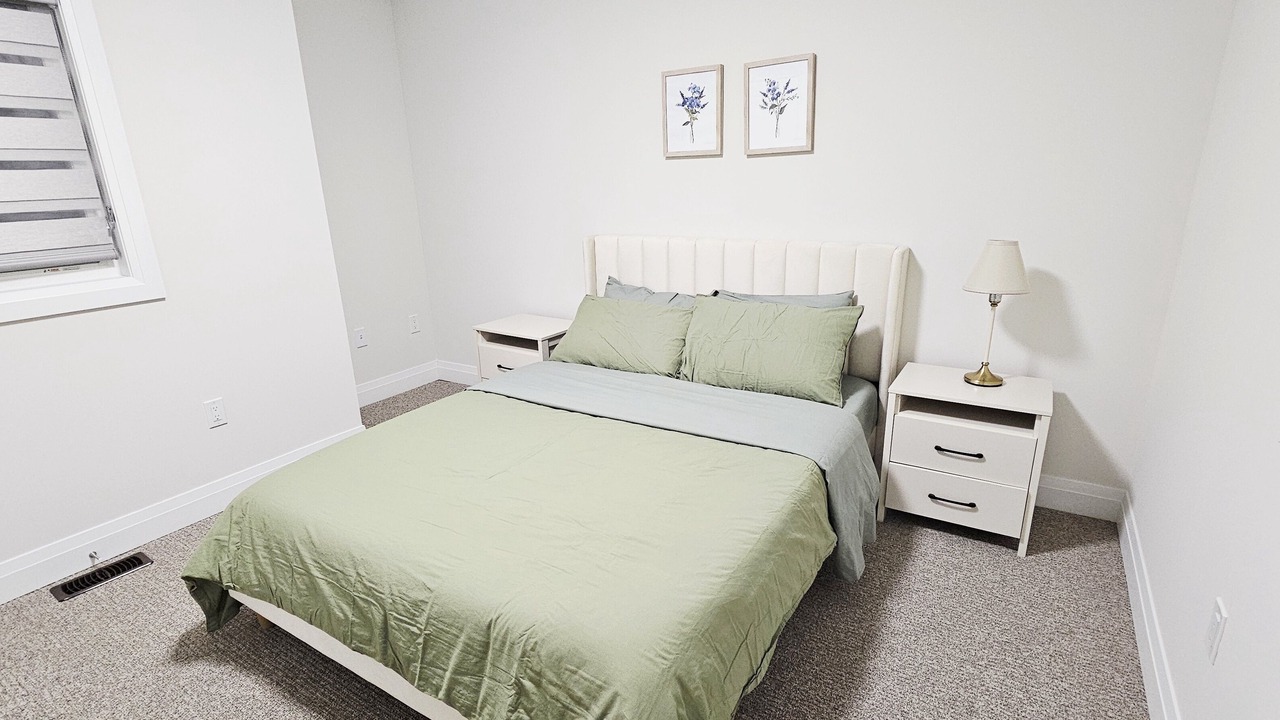 Photo of Bedroom in Gravenhurst
