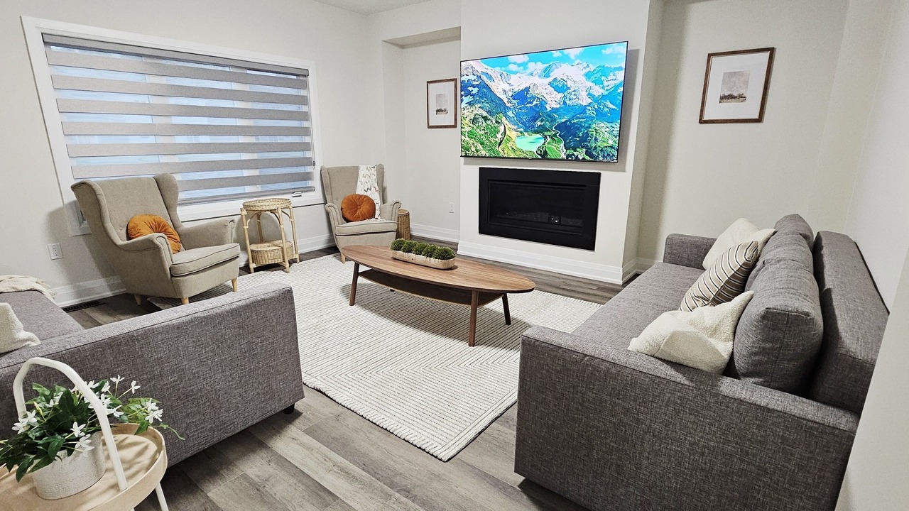 Photo of Livingroom in Gravenhurst