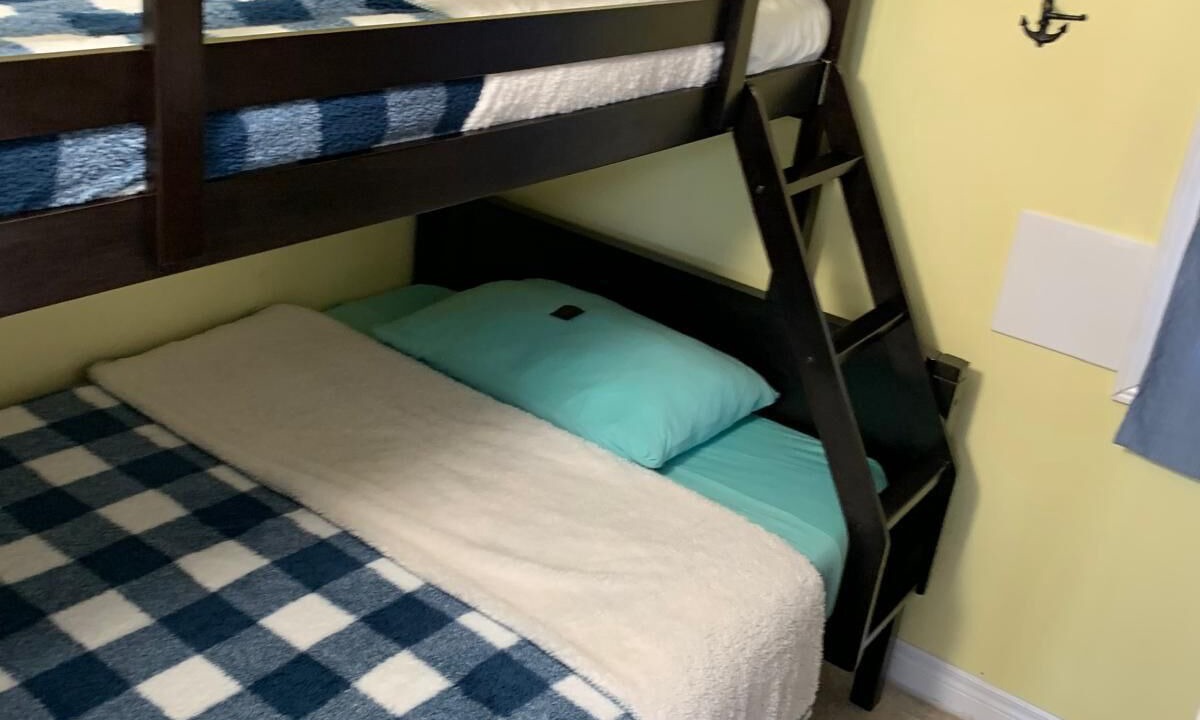 Photo of Bedroom in Turkey Point