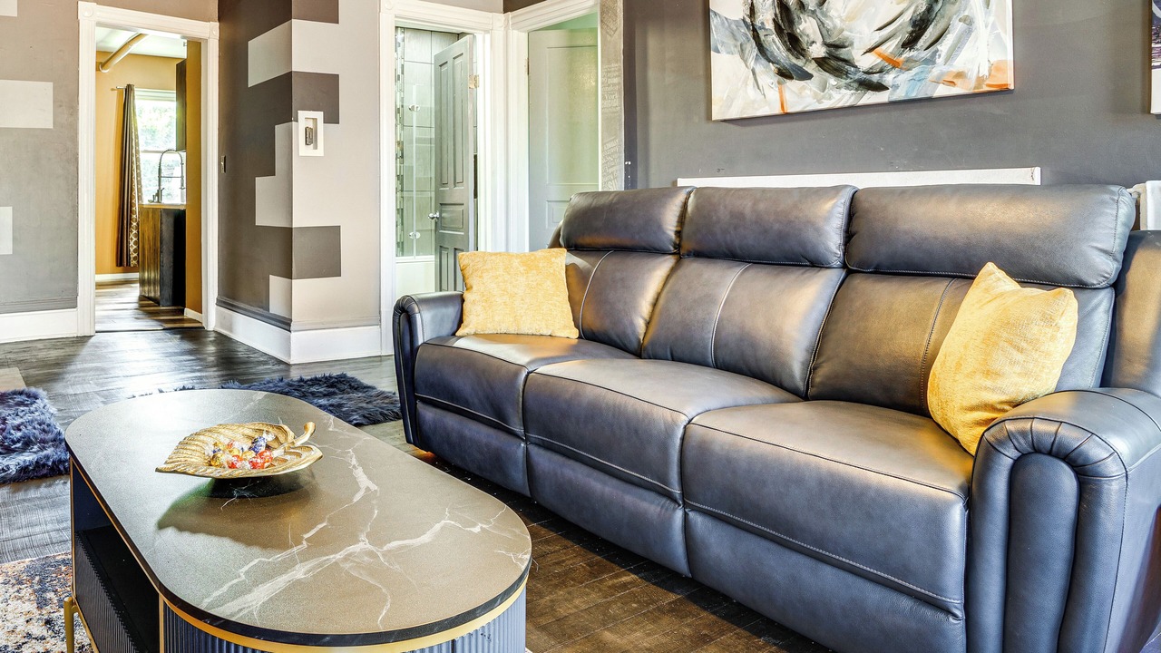 Photo of Livingroom in West Side