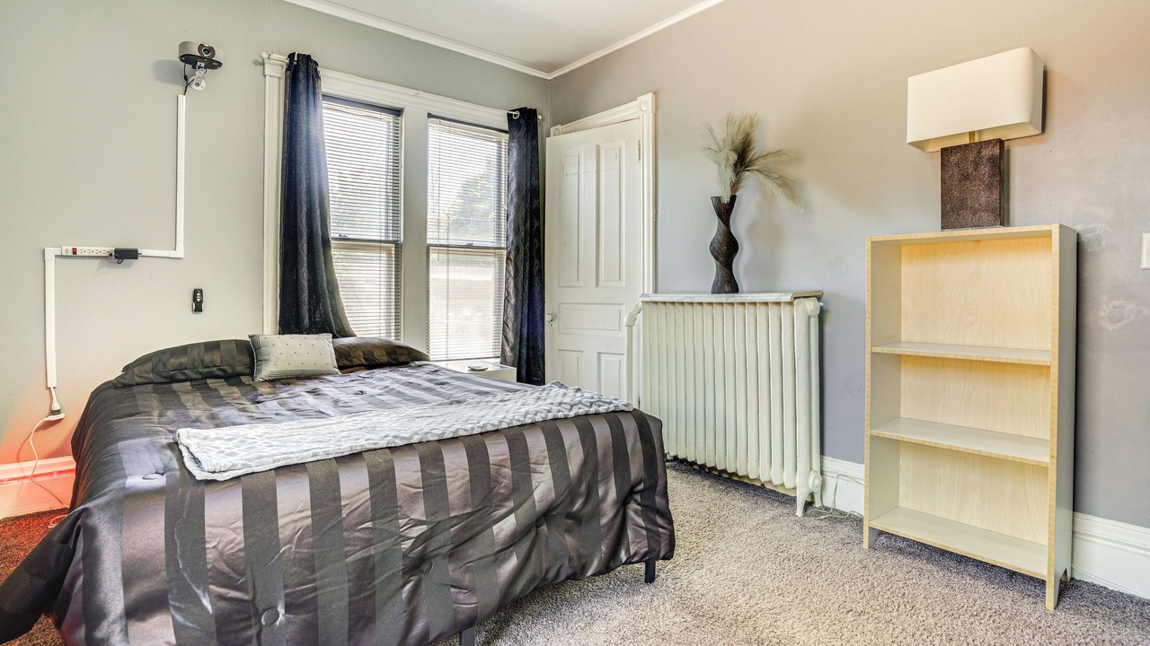 Photo of Bedroom in West Side