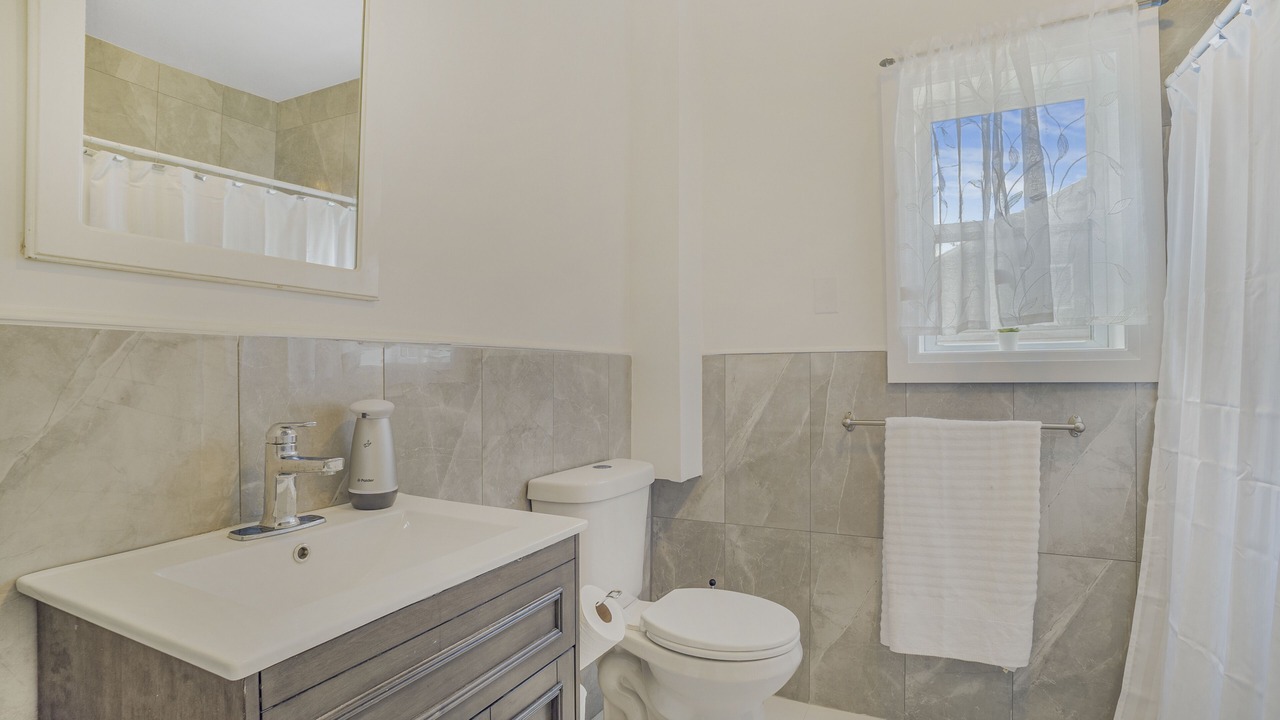 Photo of Bathroom in Thorold