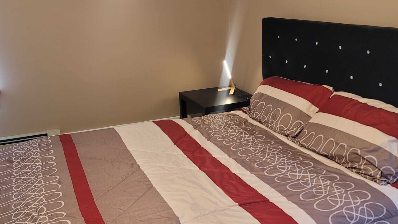 Photo of Bedroom in Chatham-Kent