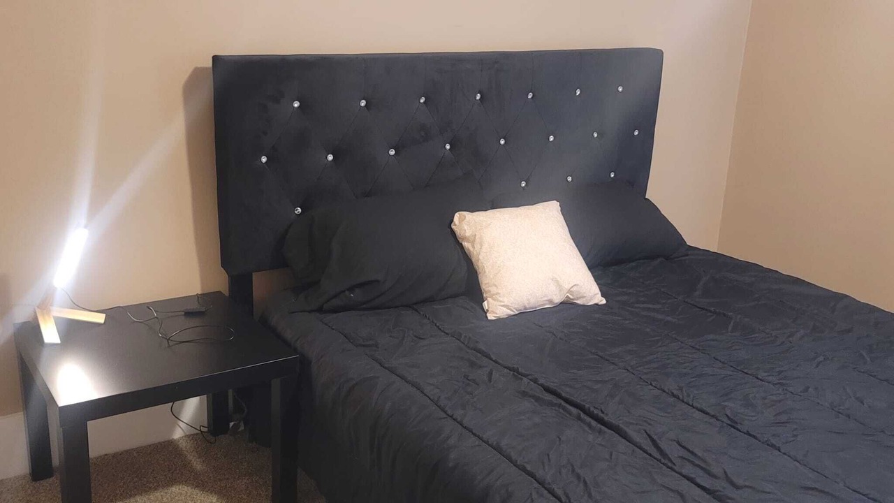 Photo of Bedroom in Chatham-Kent