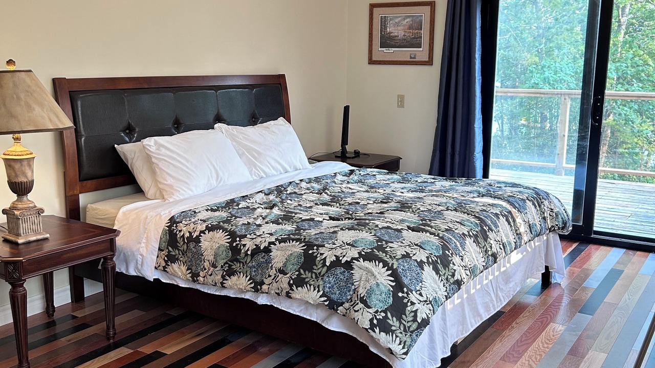 Photo of Bedroom in Buckhorn