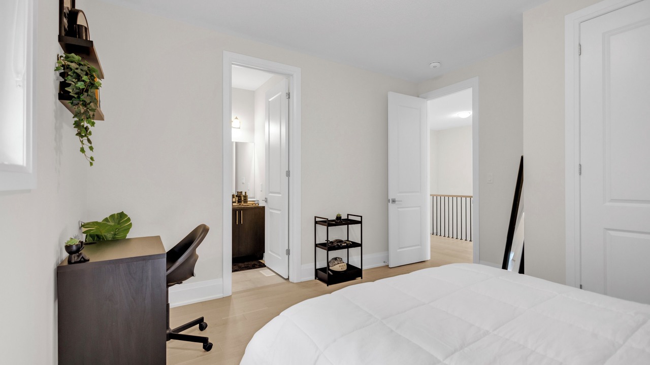 Photo of Bedroom in Oakville
