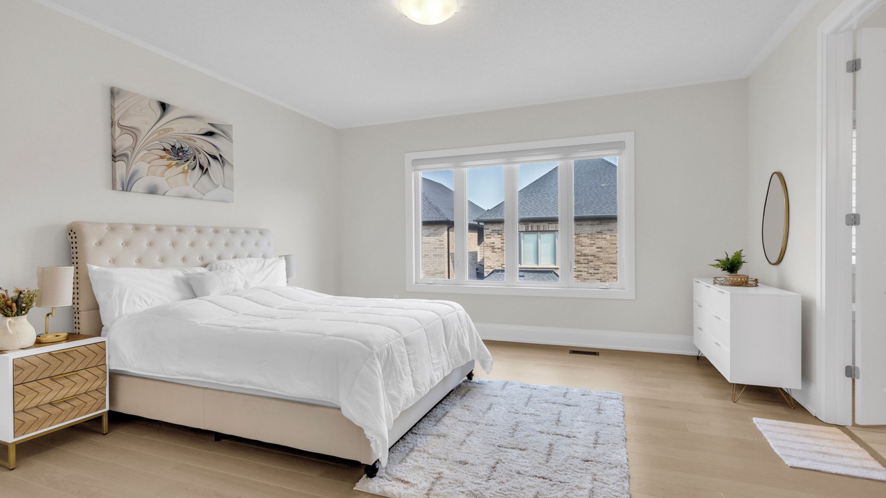 Photo of Bedroom in Oakville