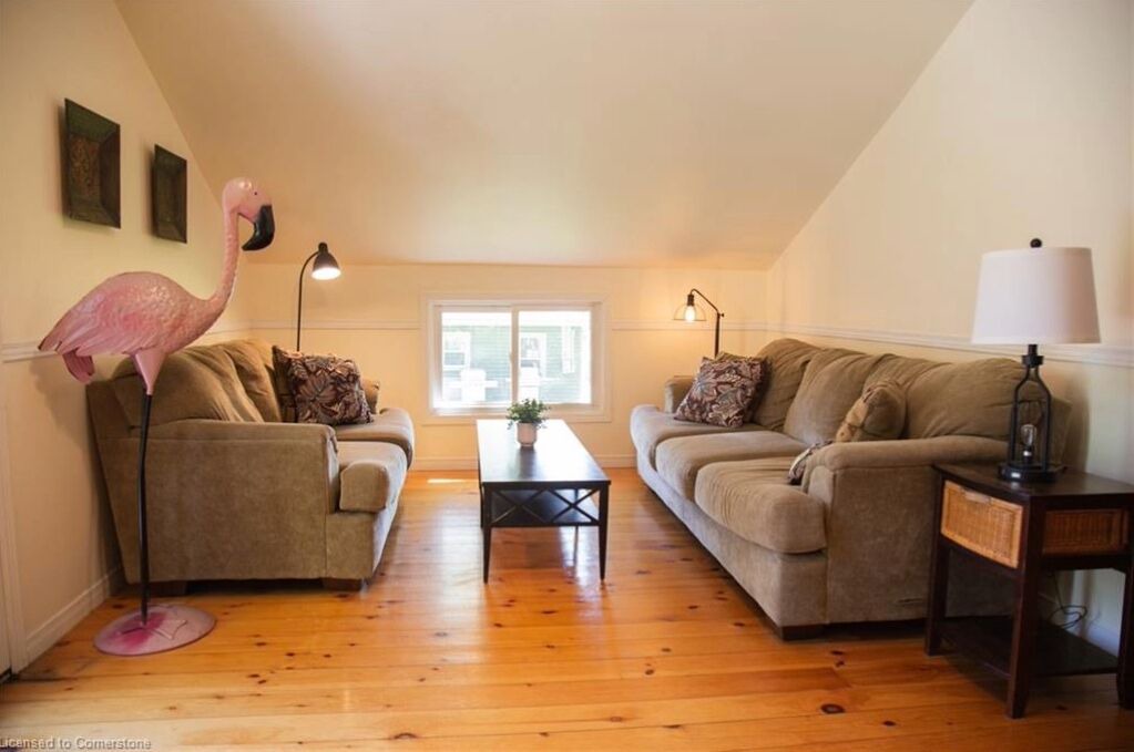 Photo of Livingroom in Turkey Point