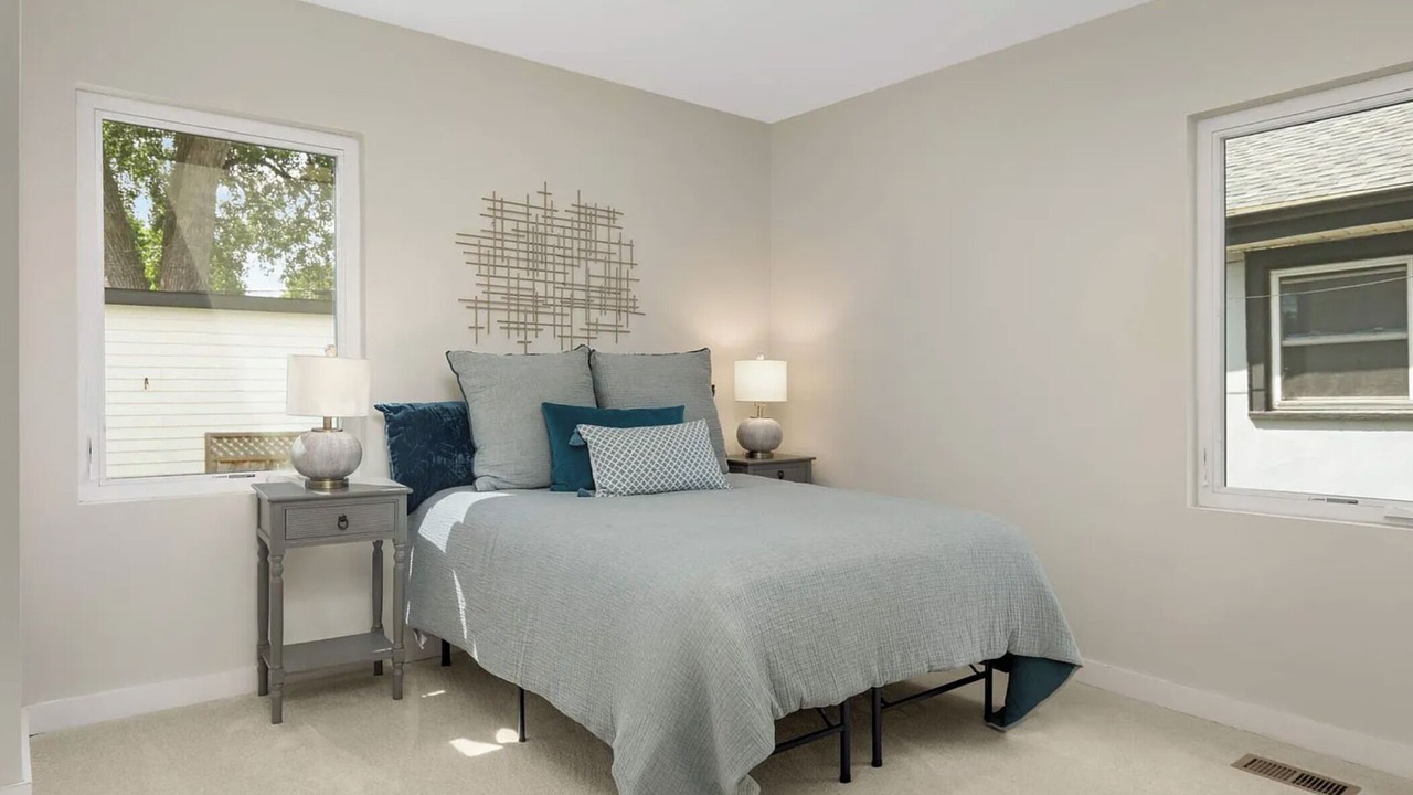 Photo of Bedroom in Mankato