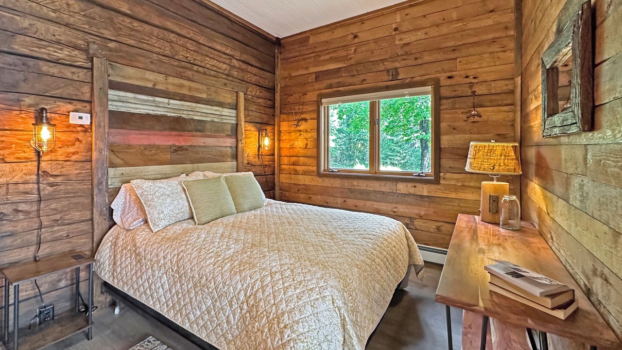 Photo of Bedroom in Aitkin