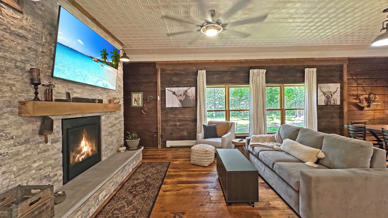 Photo of Livingroom in Aitkin
