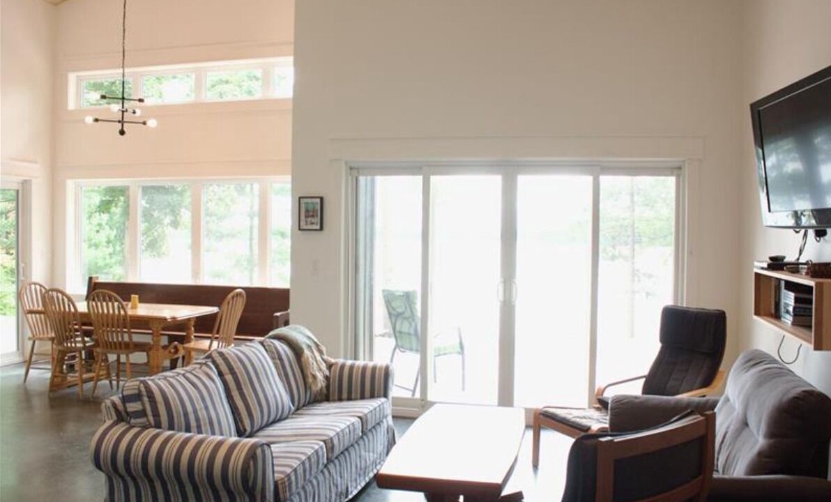 Photo of Livingroom in Sharbot Lake