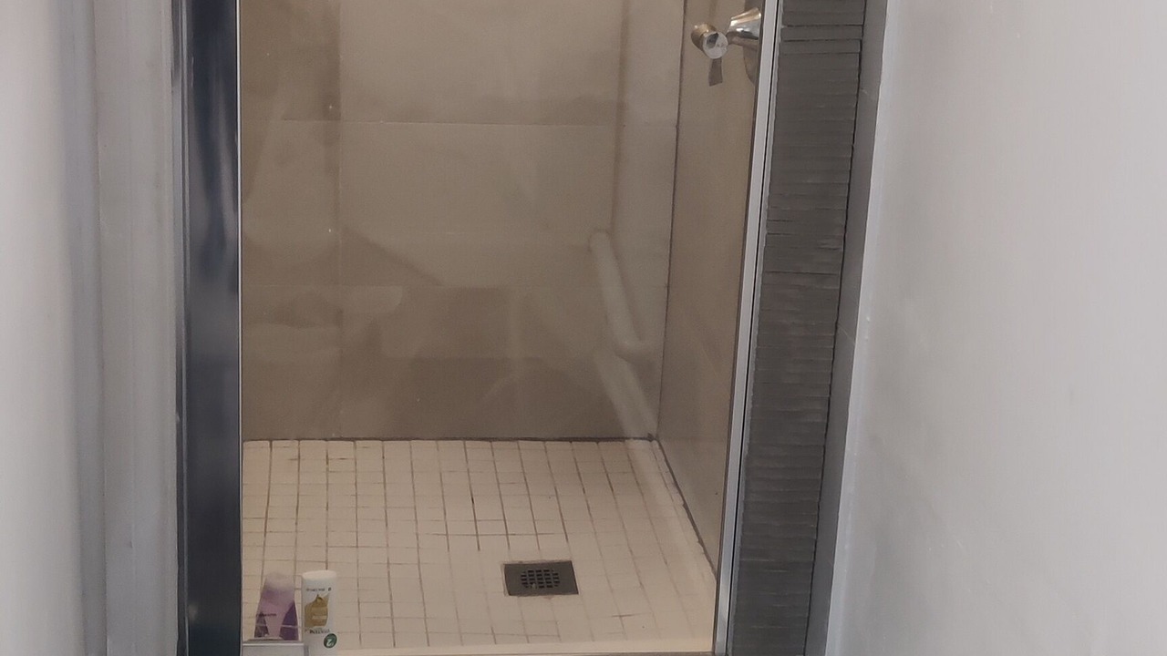 Photo of Bathroom in Waubaushene