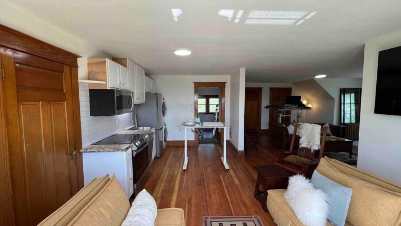Photo of Livingroom in Watertown