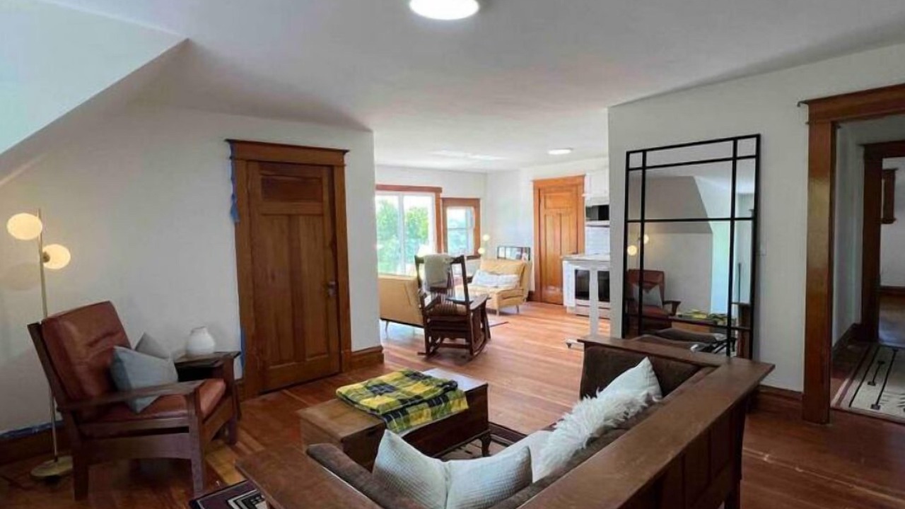 Photo of Livingroom in Watertown