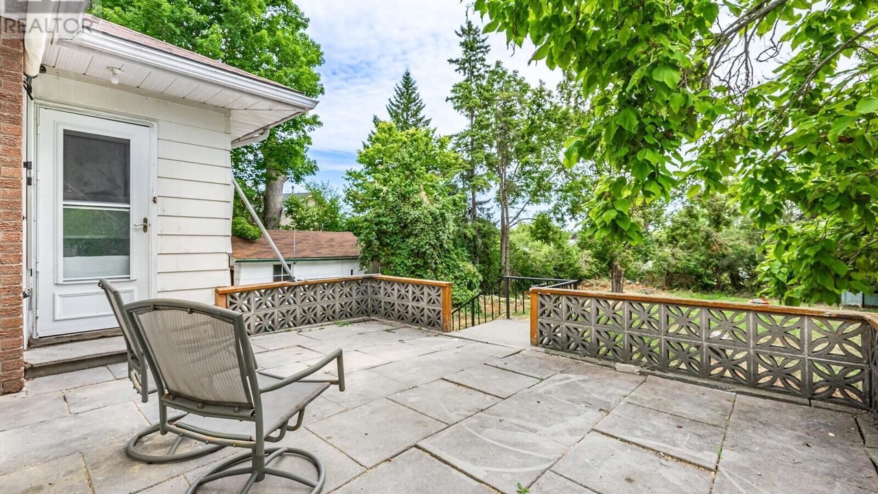 Photo of Patio Balcony in Bobcaygeon