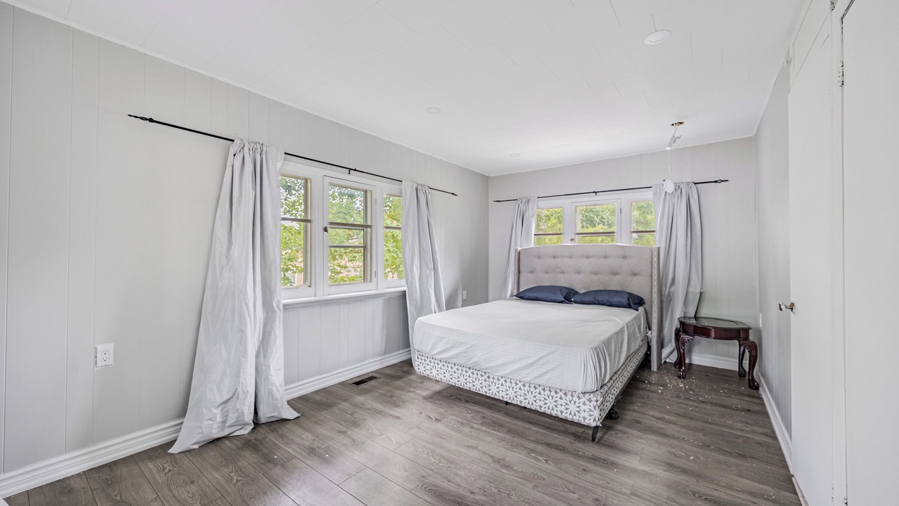 Photo of Bedroom in Bobcaygeon
